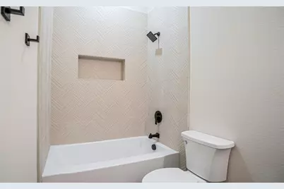 5702 Barkridge Drive, Granbury, TX 76048 - Photo 24