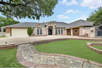 4508 Chavez Court, Granbury, TX 76048 - Photo 2