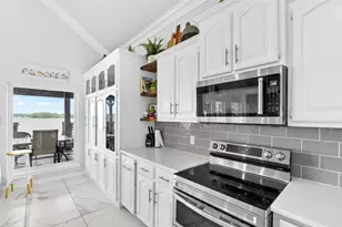 4508 Chavez Ct, Granbury, TX 76048 - Photo 12