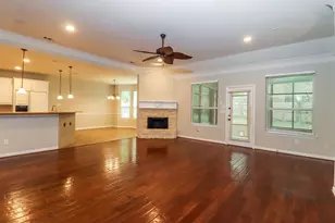 5228 Estrella Ln, Benbrook, TX 76126 - Photo 4