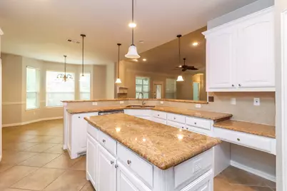 5228 Estrella Lane, Benbrook, TX 76126 - Photo 8