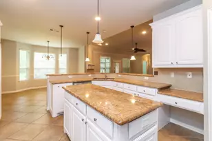 5228 Estrella Ln, Benbrook, TX 76126 - Photo 8