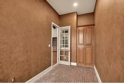 701 W Walcott Street, Pilot Point, TX 76258 - Photo 26