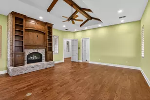 701 W Walcott St, Pilot Point, TX 76258 - Photo 28