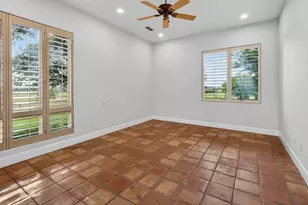 701 W Walcott St, Pilot Point, TX 76258 - Photo 34