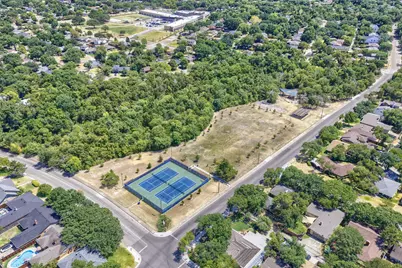 11303 Rupley Lane, Dallas, TX 75218 - Photo 32