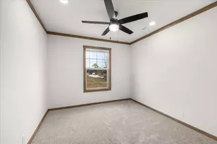 332 Creekview Meadows Dr, Springtown, TX 76082 - Photo 12