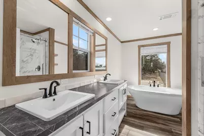 332 Creekview Meadows Drive, Springtown, TX 76082 - Photo 8