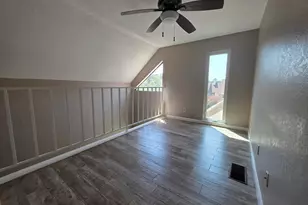 2301 Balsam Dr, Arlington, TX 76006 - Photo 12