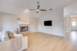270 Bluff View Ct, Aledo, TX 76008 - Photo 14