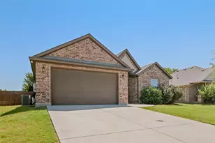10 Pleasant Valley, Sanger, TX 76266 - Photo 2