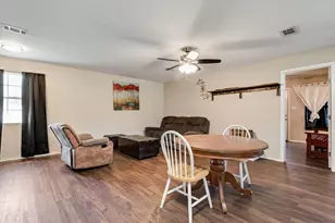 7477 Scenic Dr, Lone Oak, TX 75453 - Photo 18