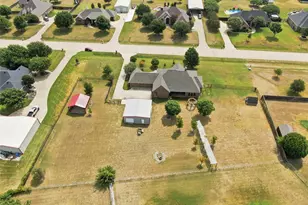 5641 Country S Ln, Midlothian, TX 76065 - Photo 10