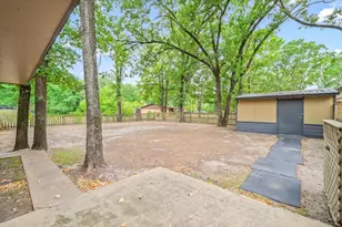 508 Warren St, Edgewood, TX 75117 - Photo 32