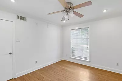 10240 Regal Oaks Drive #B, Dallas, TX 75230 - Photo 12