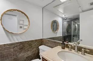 10240 Regal Oaks Dr, Dallas, TX 75230 - Photo 18