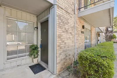 10240 Regal Oaks Drive #B, Dallas, TX 75230 - Photo 2