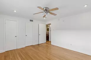10240 Regal Oaks Dr, Dallas, TX 75230 - Photo 20