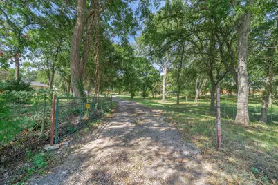 1609 E Farmers Road, Seagoville, TX 75159 - Photo 8