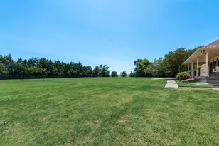 10470 Live Oak Dr, Forney, TX 75126 - Photo 8