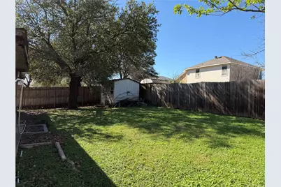6006 Brook Forest Drive, Arlington, TX 76018 - Photo 16