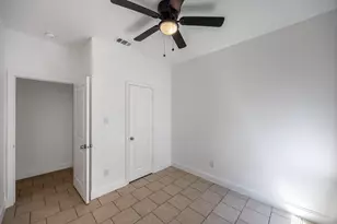 1236 E Fogg St, Fort Worth, TX 76115 - Photo 12