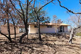 380 Nocona Dr, Nocona, TX 76255 - Photo 22