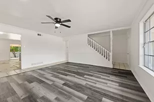 215 Johnson Dr, Duncanville, TX 75116 - Photo 4