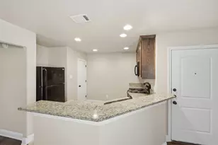 131 Sunburst Ct, Weatherford, TX 76087 - Photo 10