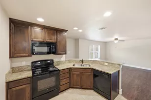 131 Sunburst Ct, Weatherford, TX 76087 - Photo 8