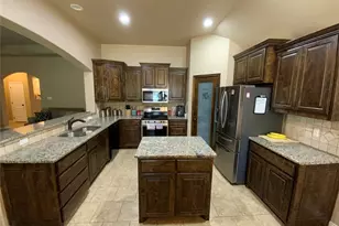 1211 Butterfield St, Bridgeport, TX 76426 - Photo 6