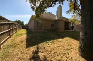 1211 Butterfield St, Bridgeport, TX 76426 - Photo 14