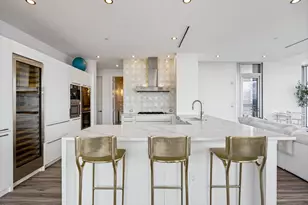 2900 McKinnon St, Dallas, TX 75201 - Photo 8