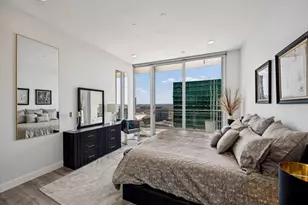 2900 McKinnon St, Dallas, TX 75201 - Photo 24