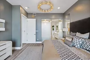 2900 McKinnon St, Dallas, TX 75201 - Photo 14