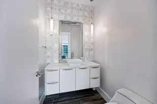 2900 McKinnon St, Dallas, TX 75201 - Photo 4