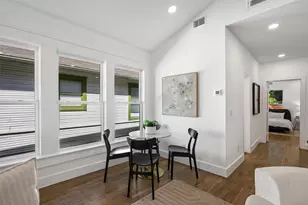 4522 Junius St, Dallas, TX 75246 - Photo 8