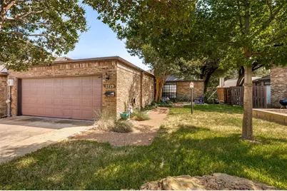 2729 Fairway Park Street, Grand Prairie, TX 75050 - Photo 1