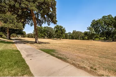 2729 Fairway Park Street, Grand Prairie, TX 75050 - Photo 24
