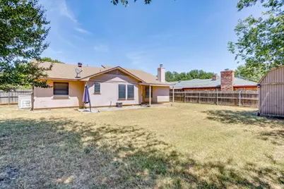 1417 Hall Drive, Crowley, TX 76036 - Photo 38