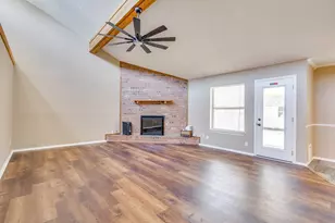 1417 Hall Dr, Crowley, TX 76036 - Photo 8