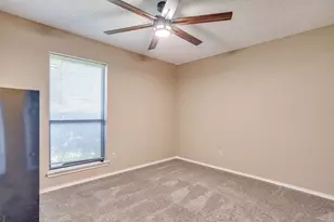 1417 Hall Dr, Crowley, TX 76036 - Photo 34