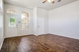 4629 Thistle Creek Ct, Fort Worth, TX 76179 - Photo 2