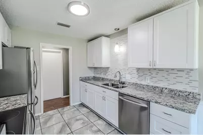 1701 Brookhaven Circle, Bedford, TX 76022 - Photo 8