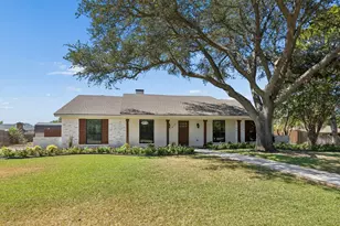 317 Pebble Knoll, Highland Village, TX 75077 - Photo 2