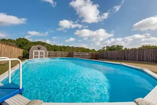 2425 Waterloo Ln, Mesquite, TX 75181 - Photo 2