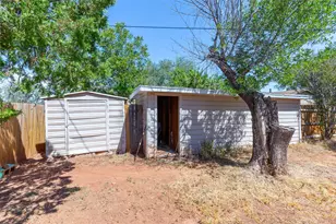 2142 N Mockingbird Ln, Abilene, TX 79603 - Photo 32