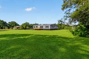 1221 County Rd 805, Cleburne, TX 76031 - Photo 26