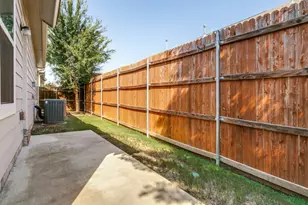 2217 Paxton Way, Denton, TX 76209 - Photo 24