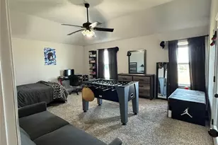 1013 Sky Ct, Weatherford, TX 76085 - Photo 24